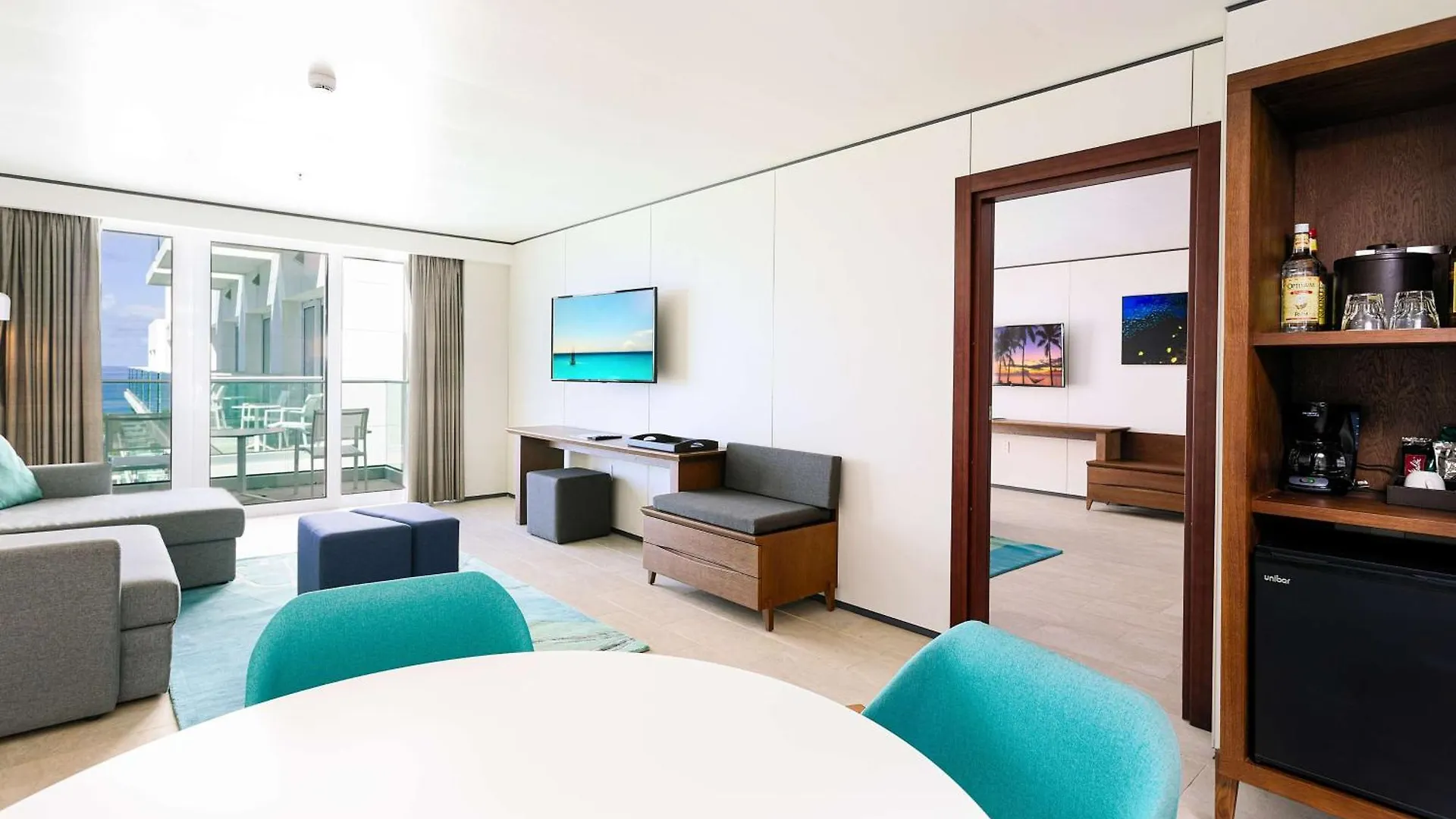 Sonesta Maho Beach All Inclusive Resort Casino & Spa