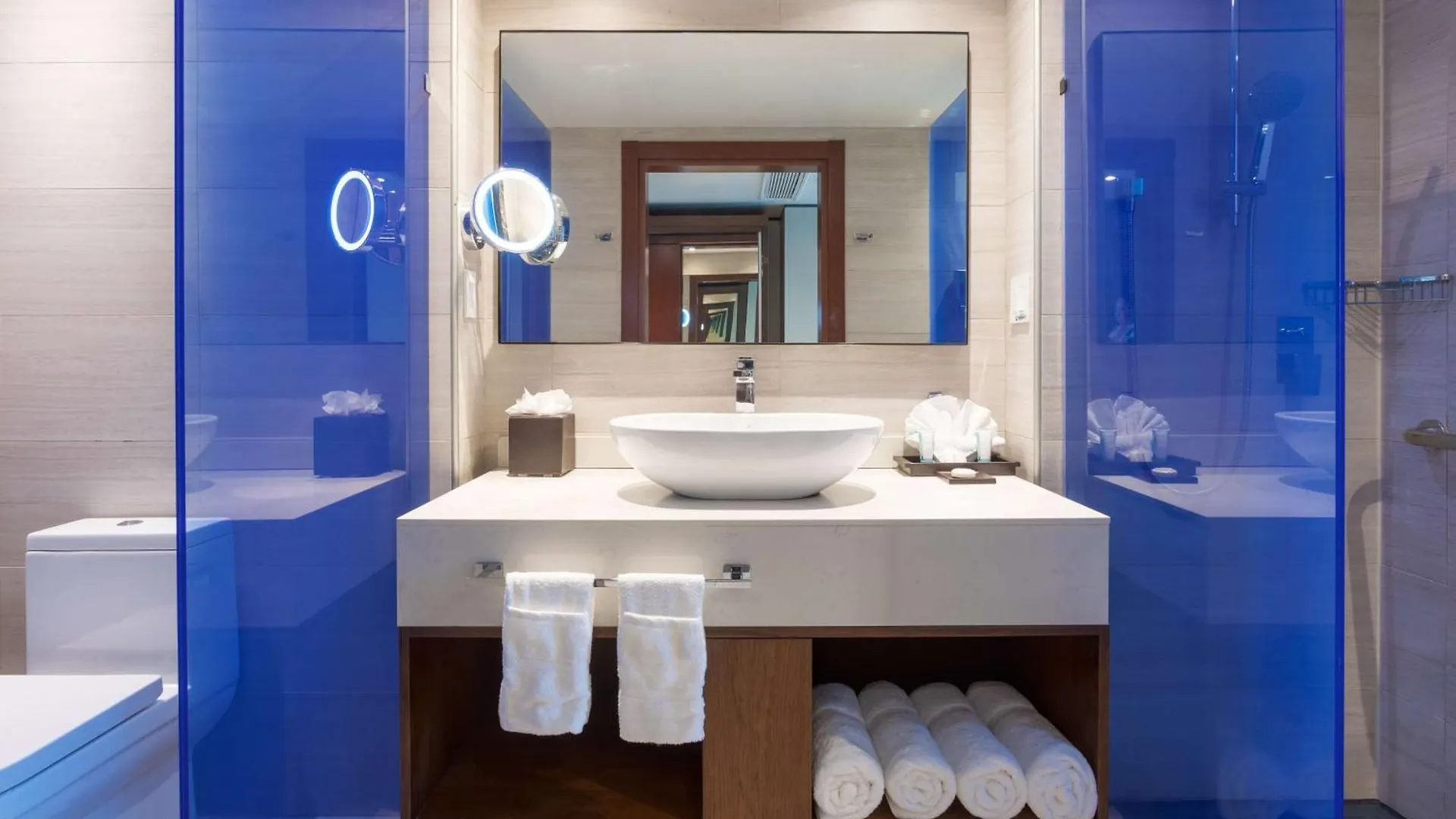 Sonesta Maho Beach All Inclusive Resort Casino & Spa
