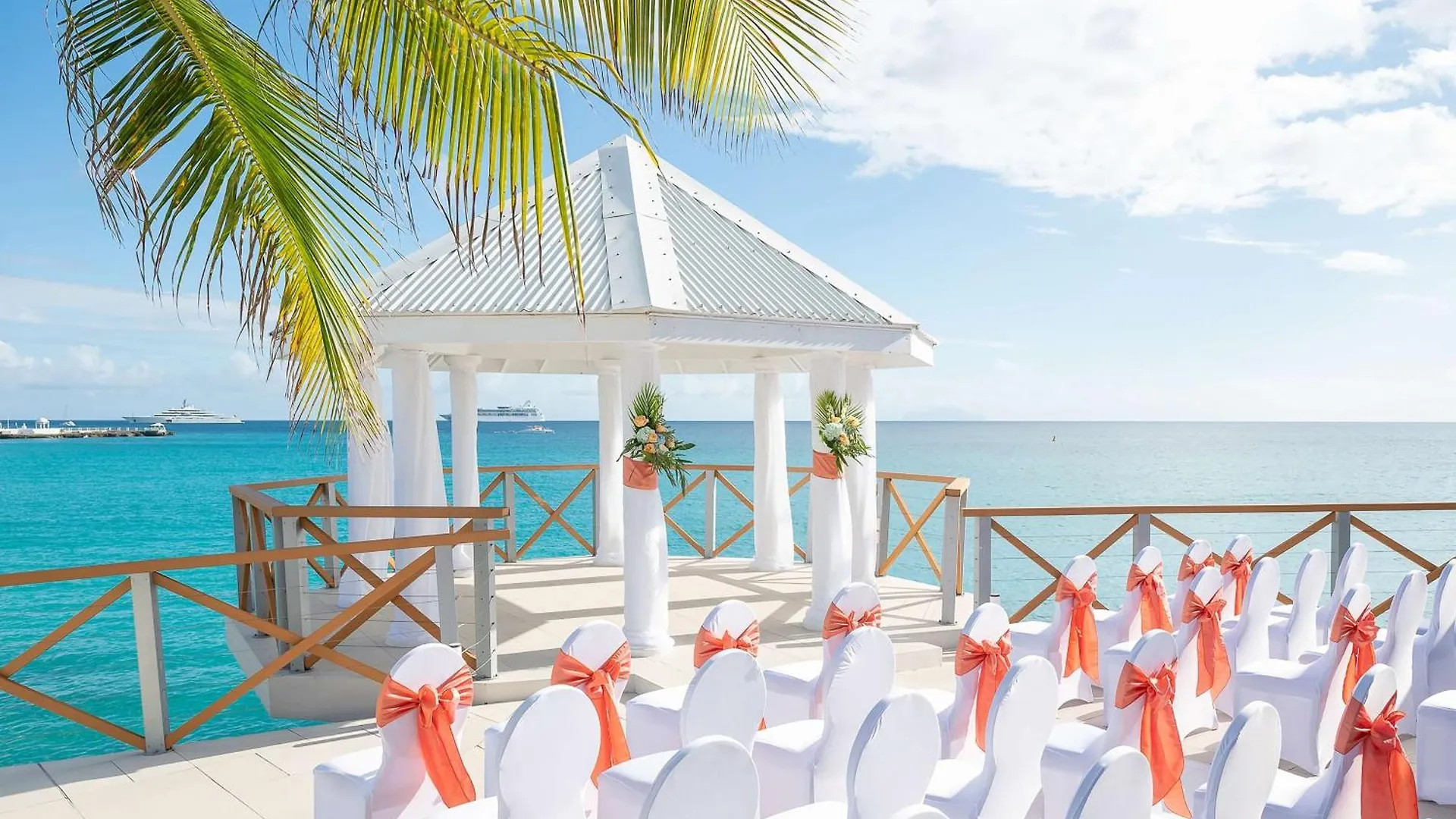 Sonesta Maho Beach All Inclusive Resort Casino & Spa
